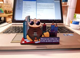 😼 BOSS mood ON. 😼 „Šikovný som, múdry som... a ešte aj dobre vyzerám.“ 😼 Kocúr, ktorý má jasno v tom, kto tu šéfuje. Táto...